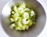 セロリの梅肉和え作り方1写真