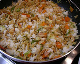 残った焼きそばで☆簡単そばめし♪作り方4写真