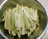 ☆セロリの豚肉巻き☆作り方1写真