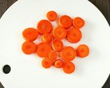 おかずになる!にんじんグラッセ♡作り方1写真
