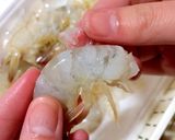 簡単で面白い！海老の殻の剥き方教えます♪作り方2写真
