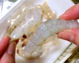 簡単で面白い！海老の殻の剥き方教えます♪作り方5写真