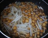 大根の皮で節約☆なめこ入り味噌汁作り方3写真