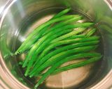 【作り置き】鶏もも肉の人参インゲン巻き作り方3写真