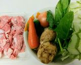 蓮根の歯応えが嬉しい！豚肉と野菜の塩炒め作り方1写真