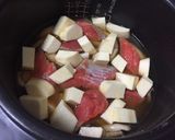 ウチの炊込飯★鮭+芋+きのこ作り方3写真
