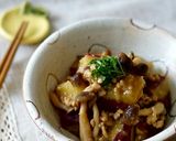 さつまいもとしめじの鶏そぼろ煮作り方7写真
