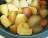 炊飯器で！缶詰と野菜の煮物！作り方5写真