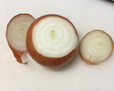 丸ごと！！玉ねぎのコンソメスープ作り方1写真