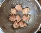 【カレー醤油】でエスニックつくね丼作り方1写真