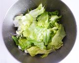豚しゃぶの胡麻マヨネーズサラダ作り方2写真