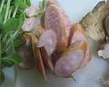 舞茸と豆苗とウインナーの中華炒め作り方3写真