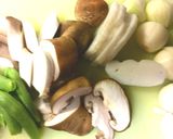 蒲鉾ときのこの炒め物作り方1写真