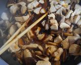 簡単!鶏むね肉と椎茸 しめじの生姜焼き!作り方9写真