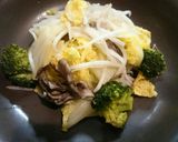 豚しゃぶ温野菜のラー油ソースがけ作り方3写真