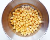 もち麦とひよこ豆のエスニックサラダごはん作り方1写真