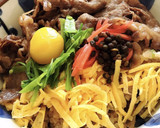 牛肉のすき焼き風炊き込みごはん丼作り方8写真