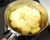 離乳食初期　ブレンダーでさつまいも作り方2写真