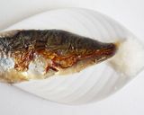 胡麻油で香ばしく　塩鯖のフライパン焼き作り方4写真
