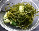 ヘルシー！きゅうりと切り昆布のゴマサラダ作り方1写真