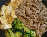 豚肉と焼き豆腐の❖甘辛すき焼き風❖作り方4写真