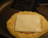 ポテトのパンケーキwithハム&チーズ。作り方2写真