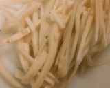 大根の皮でもう一品☆炒め物作り方2写真
