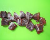 牛すね肉の酒粕みそ煮込み作り方2写真