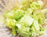 【スープ*汁物】トマトとレタスのスープ作り方1写真