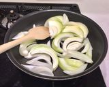 簡単 8分でしんなり　時短飴色玉ねぎ作り方2写真