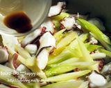 短時間調理！タコとセロリのガーリック炒め作り方5写真