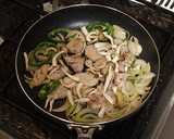 【万能トマトだれ】鶏肉と玉ねぎの炒め煮作り方4写真