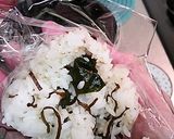 ワカメ入りおにぎり作り方3写真