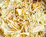 厚揚げ・キャベツ・えのき茸のお味噌汁♬作り方3写真