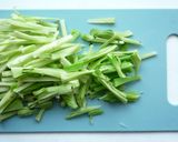 ブロッコリーの茎の胡麻炒め作り方1写真