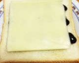 おせちの残りの黒豆で☆黒豆チーズトースト作り方3写真