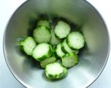 きゅうりの胡麻味噌炒め作り方1写真