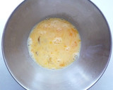 かにかまとしめじのあんかけ　和風オムレツ作り方1写真