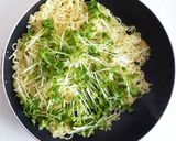 インスタント麺で　塩レモン焼きそば作り方4写真
