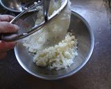 チキンステーキ・アンチョビポテトソース作り方1写真