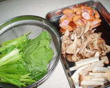 ソーセージときのこの和風焼きそば作り方1写真