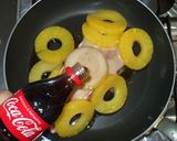 豚ロース・厚切りとパイナップルのコーラ煮作り方2写真