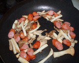 ソーセージときのこの和風焼きそば作り方4写真