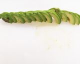アボカド薔薇とシーフードのサラダ作り方3写真