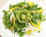 アボカド薔薇とシーフードのサラダ作り方4写真