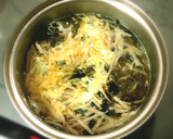 もやしとわかめの卵コンソメスープ作り方3写真