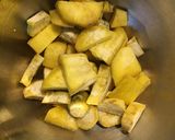 余った餃子の皮でさつまいもパイ作り方1写真