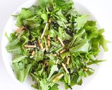 お茶漬けの素と塩昆布で　水菜サラダ作り方3写真
