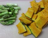 ３分簡単！かぼちゃとアスパラのポンがつお作り方1写真