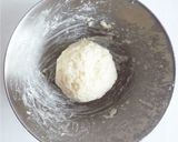 プチトマトとアボカドのうどんピザ作り方3写真